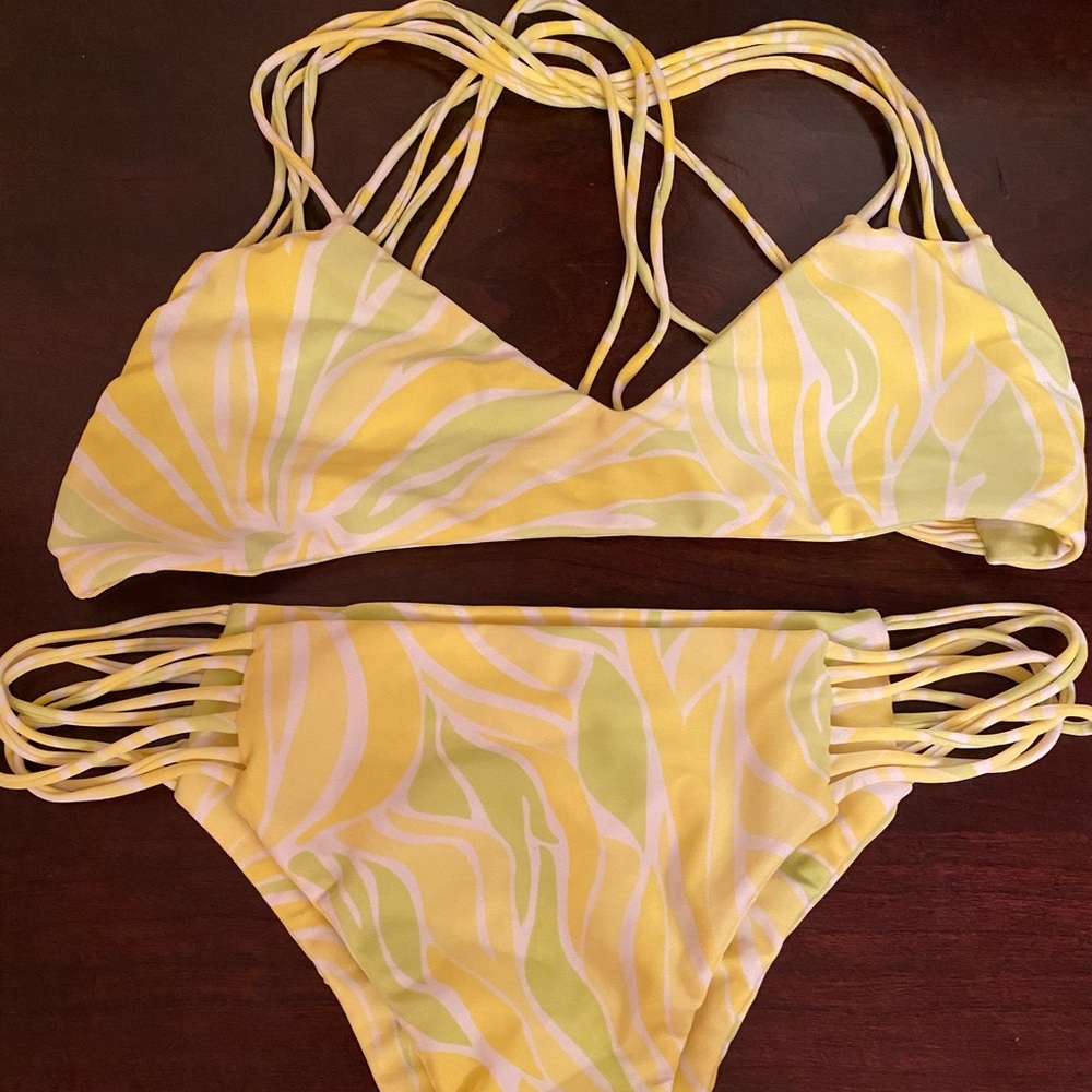 Mikoh Bikini - image 3